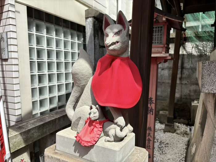 双葉稲荷神社　狛狐