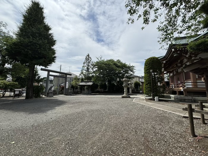 高ヶ坂熊野神社　境内