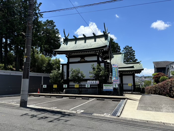 つくし野杉山神社　駐車場