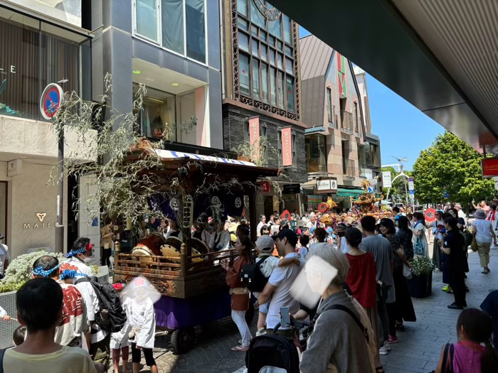 元町厳島神社　夏祭り　神輿渡御