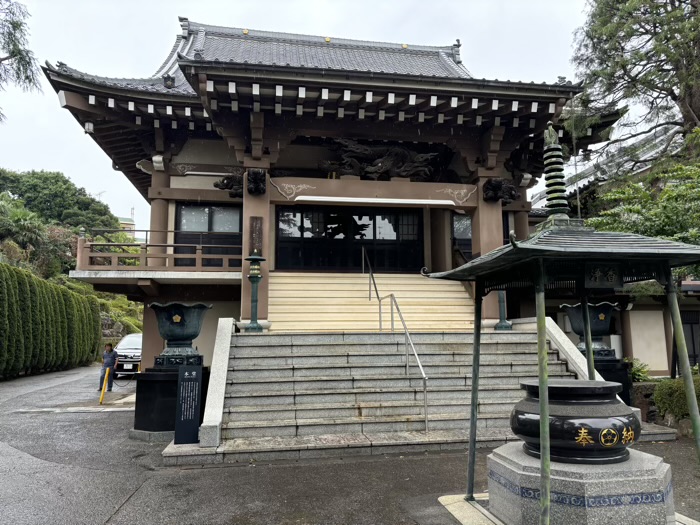 八幡山金剛法院観音寺　本堂