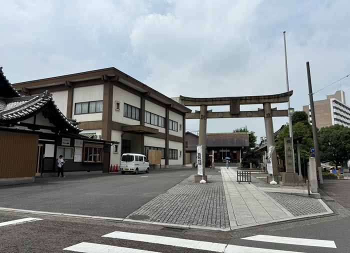 鶴見神社