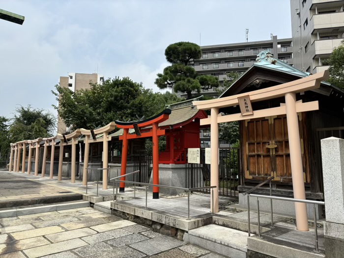 鶴見神社　境内社