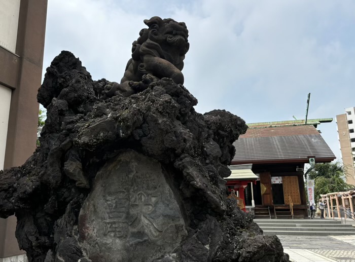 鶴見神社　狛犬