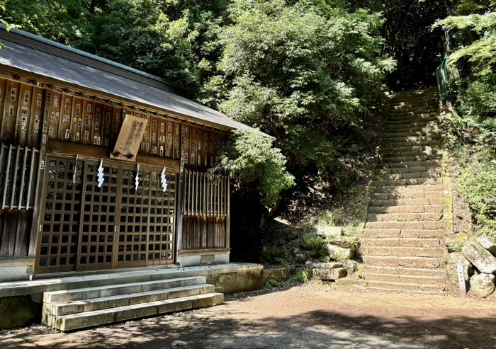 大山阿夫利　追分社（八意思兼神社）