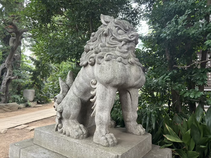 東京・奥沢　奥澤神社　狛犬