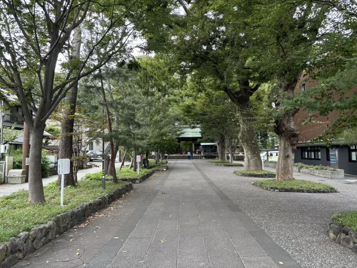 東京・世田谷　九品仏浄真寺　参道