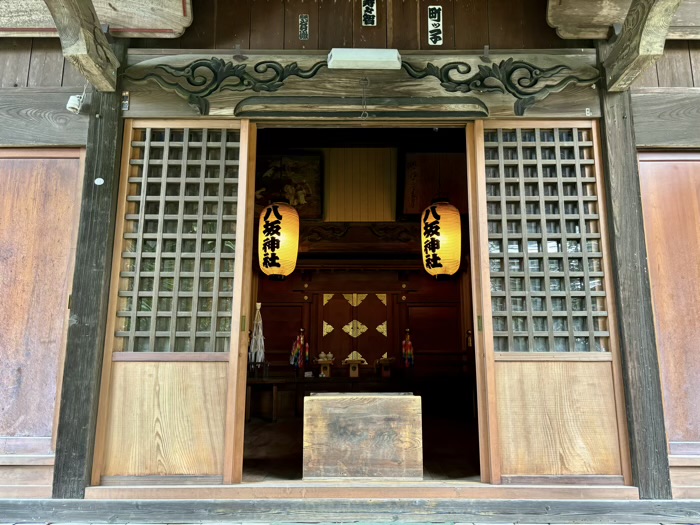 秦野　出雲大社相模分祠　八坂神社　社殿