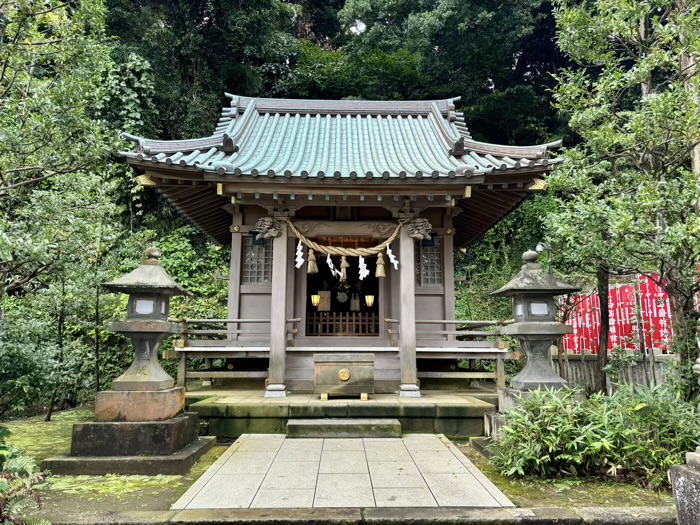 江ノ島　江島神社 辺津宮　境内社（八坂神社）