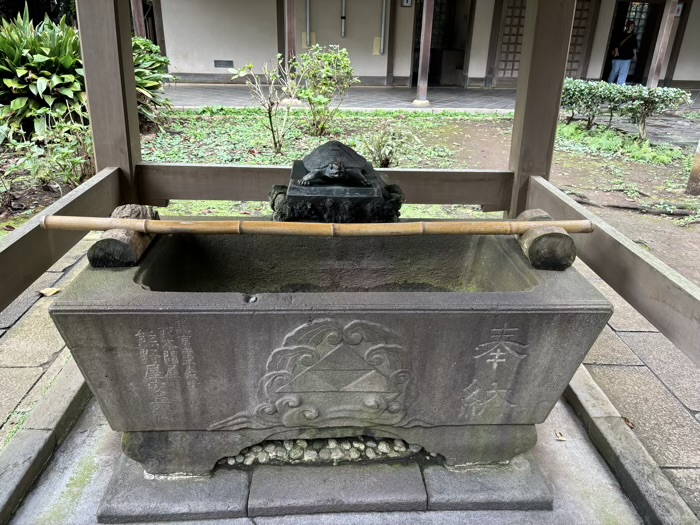 江ノ島　江島神社 奥津宮　手水舎