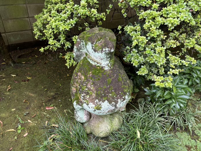 東京　宿鳳山高円寺　開運子育地蔵堂（桃園子育地蔵）