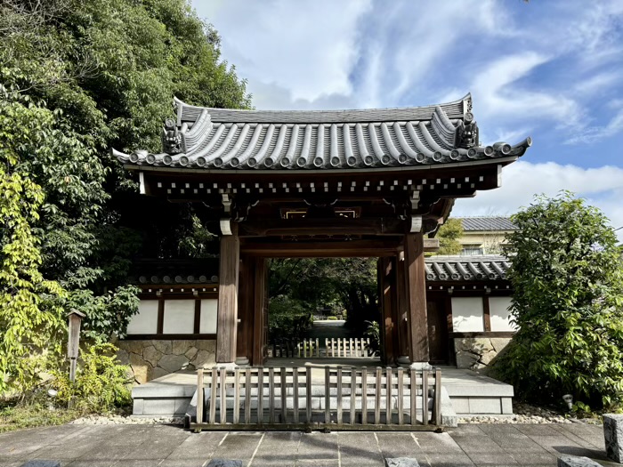 東京　宿鳳山高円寺　山門