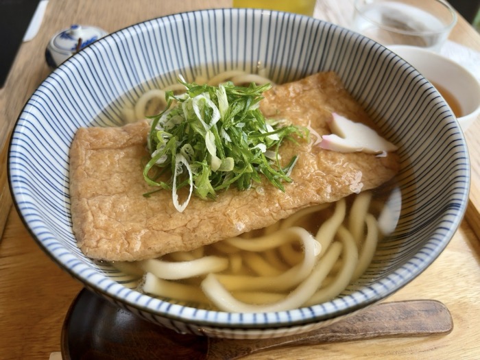 鎌倉　鶴岡八幡宮　茶寮 風の社　鎌倉うどん