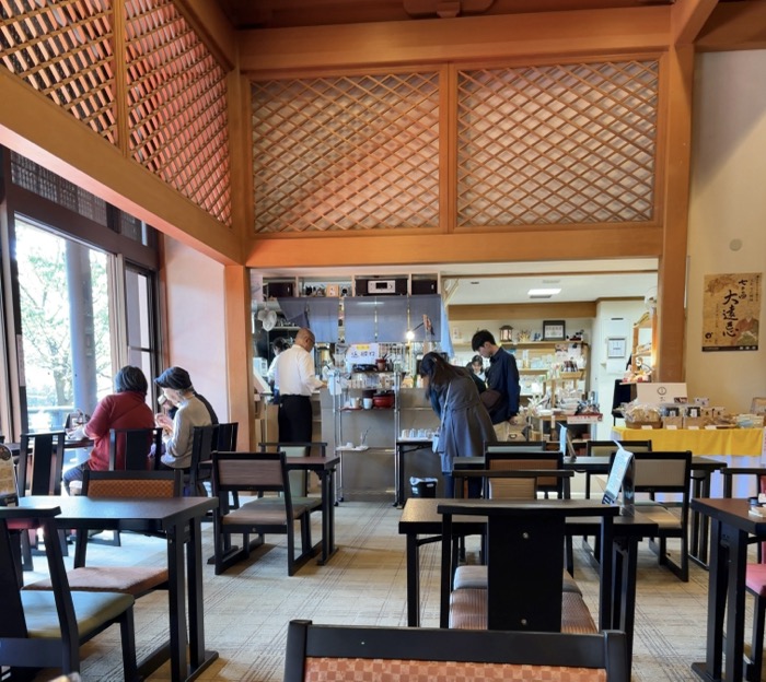 横浜　鶴見　曹洞宗大本山總持寺　禅カフェ茶房おかげや