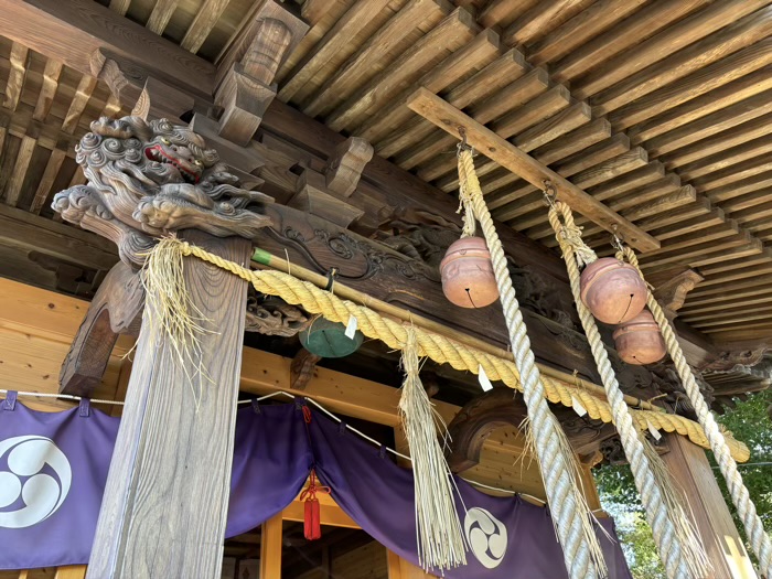 横浜　鶴ヶ峰　白根神社　社殿