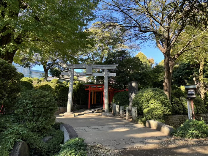 東京　文京区　根津神社　乙女稲荷神社