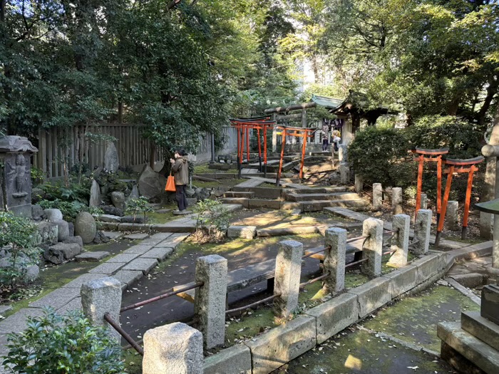 東京　文京区　根津神社　駒込稲荷神社