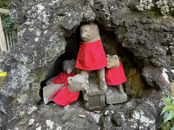 東京　文京区　根津神社　駒込稲荷神社