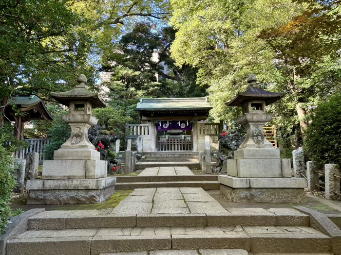 東京　文京区　根津神社　駒込稲荷神社