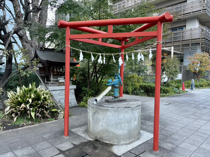 東京　新宿　成子天神社　水神宮