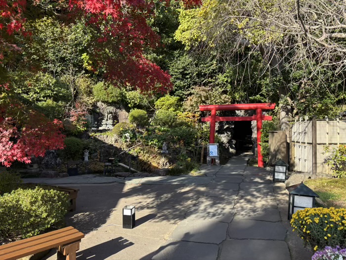 鎌倉　長谷寺　弁天窟