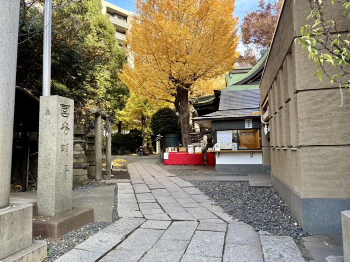 台東区　入谷　小野照崎神社