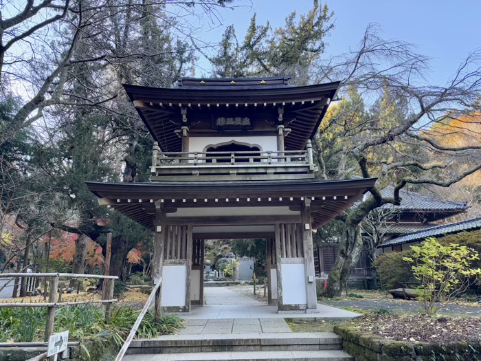 北鎌倉　浄智寺　鐘楼門