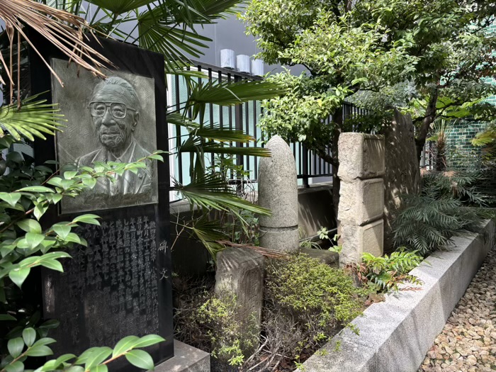 東京　渋谷　宮益御嶽神社