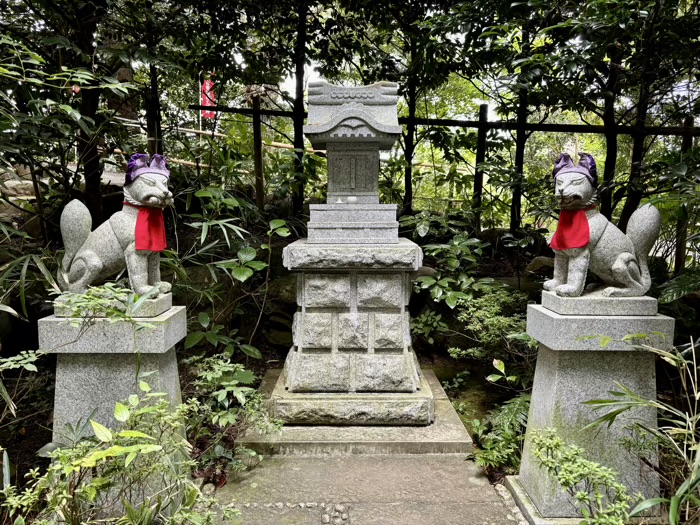 秦野　白笹稲荷神社　権兵衛稲荷（西末社）