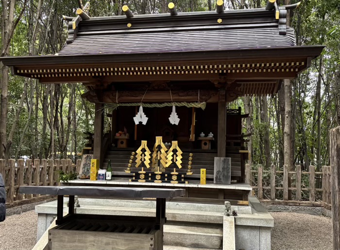 秦野　出雲大社相模分祠　龍蛇神の社