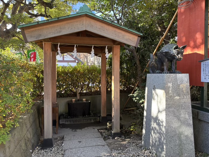 川崎　稲毛神社　天地睨みの狛犬