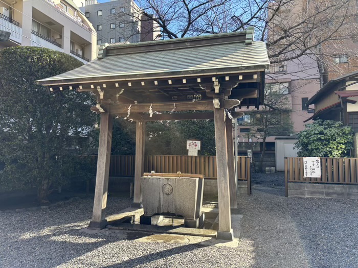 横浜　羽衣町厳島神社