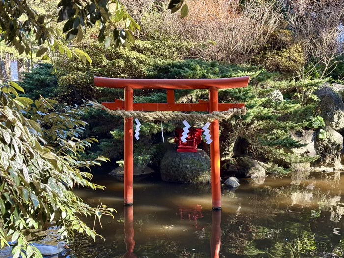 湘南　平塚八幡宮　弁財天社