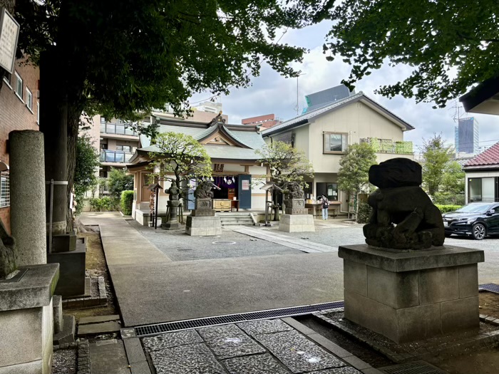 渋谷　原宿　穏田神社