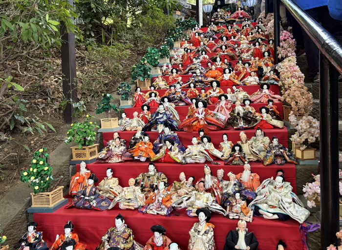 相武台下　座間神社　ひな祭り　石階段