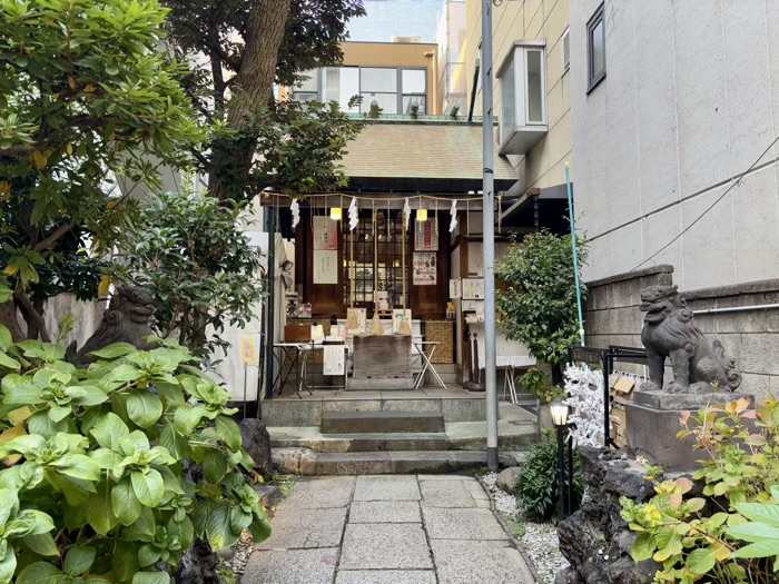 日本橋人形町　末廣神社