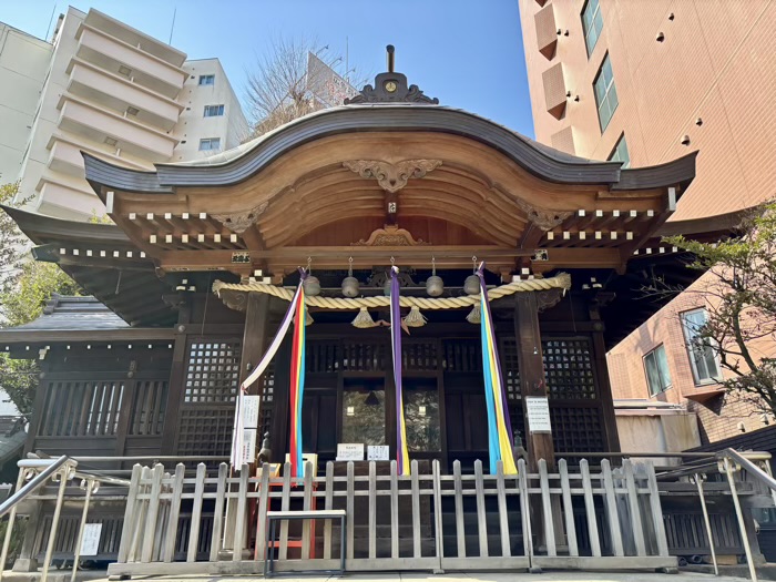 世田谷　池尻稲荷神社　社殿