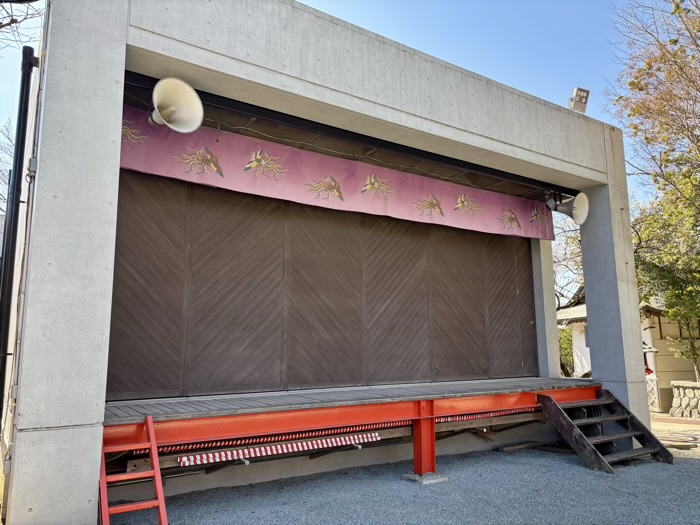 座間　鈴鹿明神社　神楽殿