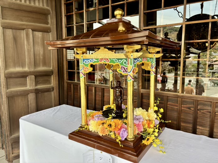 鎌倉　本覚寺　花まつり（降誕祭）