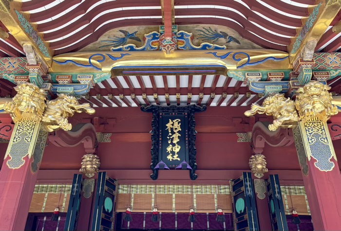 文京区　東京十社　根津神社　拝殿