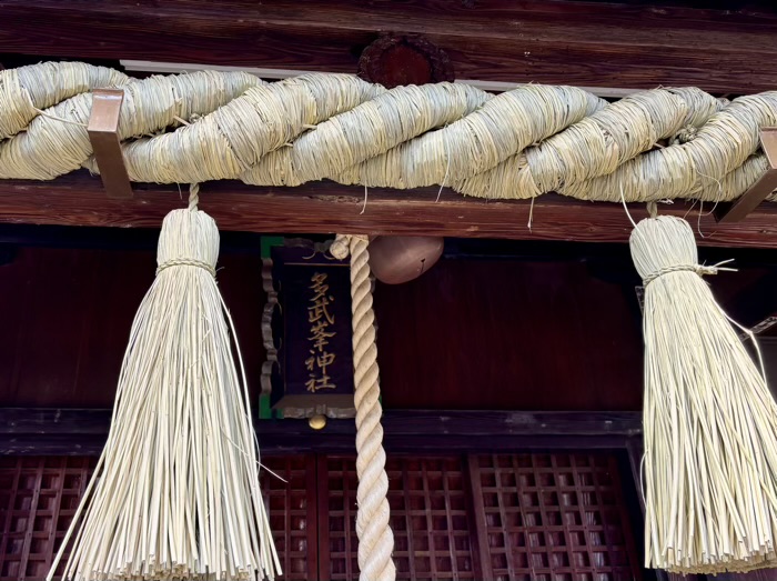新宿　多武峯内藤神社　社殿