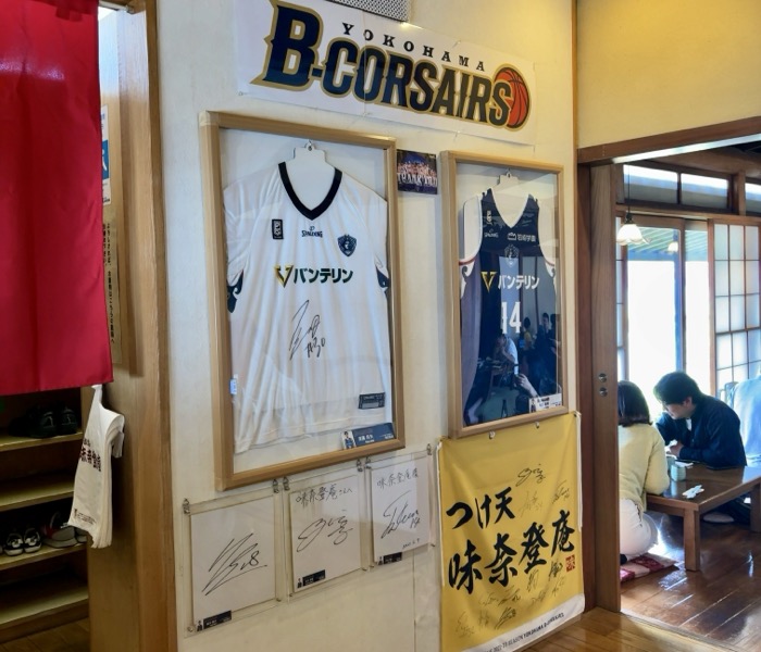 港北　そば処 味奈登庵　都筑佐江戸店　店内
