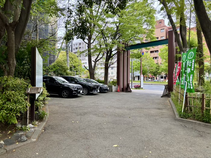 川崎　稲毛神社　駐車場