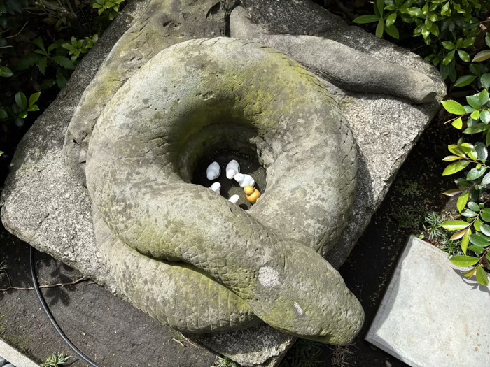 港区 増上寺塔頭 三縁山 宝珠院 三竦み(蛙・蛇・なめくじ)