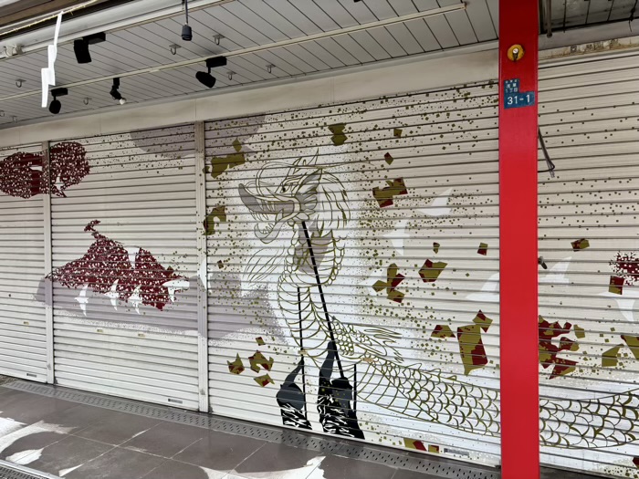浅草寺　仲見世シャッター壁画「浅草絵巻」