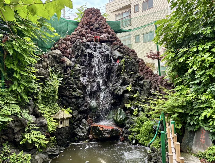 浅草 吉原弁財天本宮