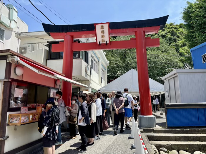 元町厳島神社　ブルガリアンローズフェスティバル元町