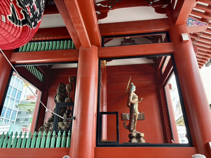 浅草寺　雷門（風雷神門）