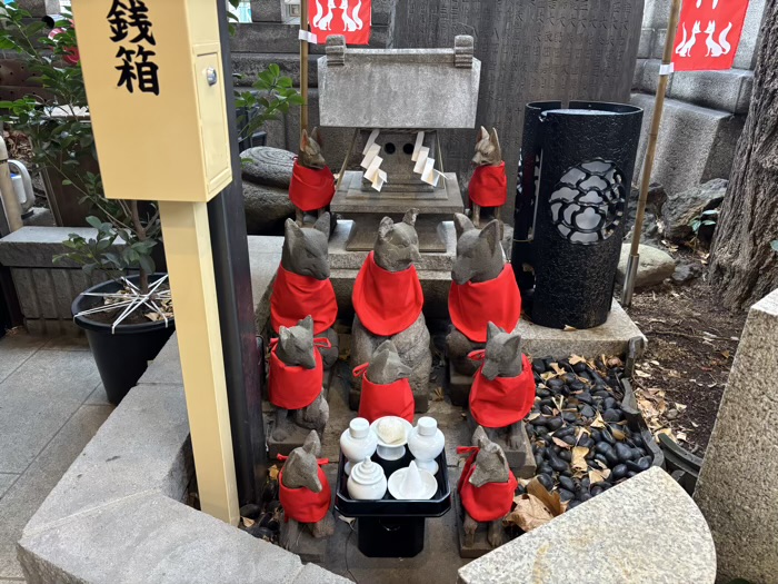 築地　波除神社　おきつね様