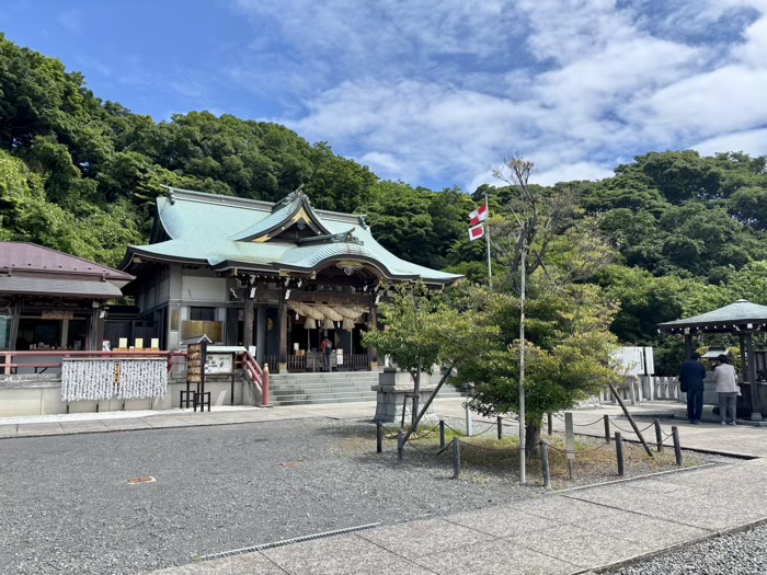 横浜　本牧神社　境内
